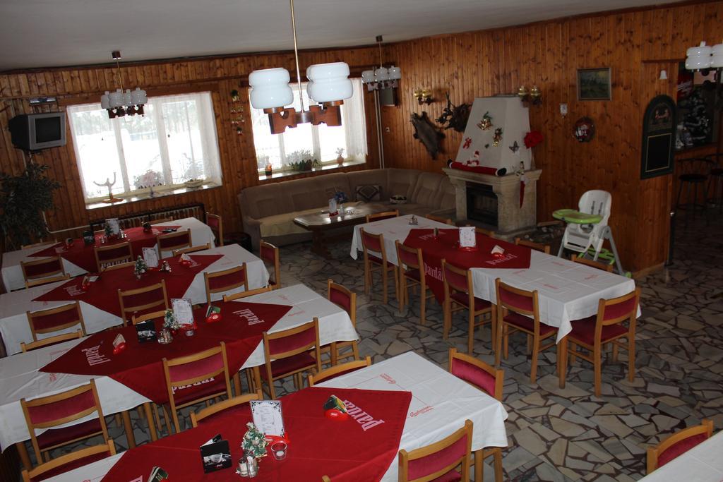 Sport Hotel Mustek Jáchymov Zewnętrze zdjęcie